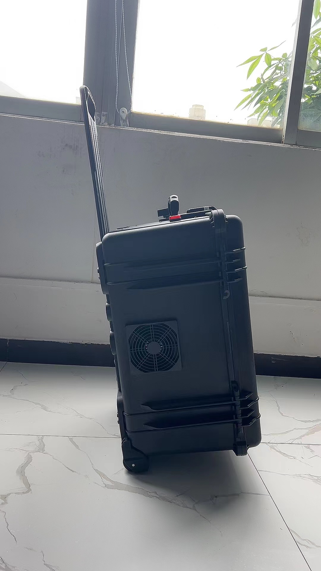 芒康手拉箱型移动通信干扰器